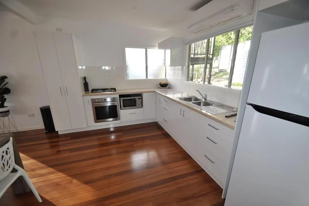 Holiday home Sunset Beach House 1770 Level 2 Seventeen Seventy