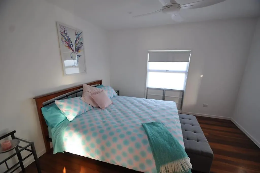 Sunset Beach House 1770 Level 2 Seventeen Seventy Holiday home